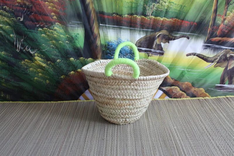 Beau petit panier pour enfants. Fille et Garçon. Tressé à la main - sac bac corbeille rangement jouets & doudous