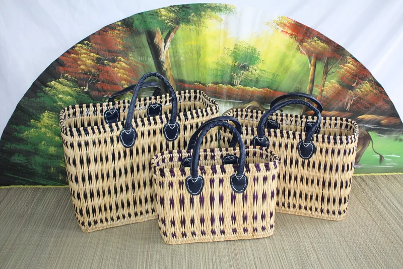 Superbe Panier Bleu & Naturel - Tressé à la main - sac cabas - 3 TAILLES - idéal courses , marchés... osier roseau paille