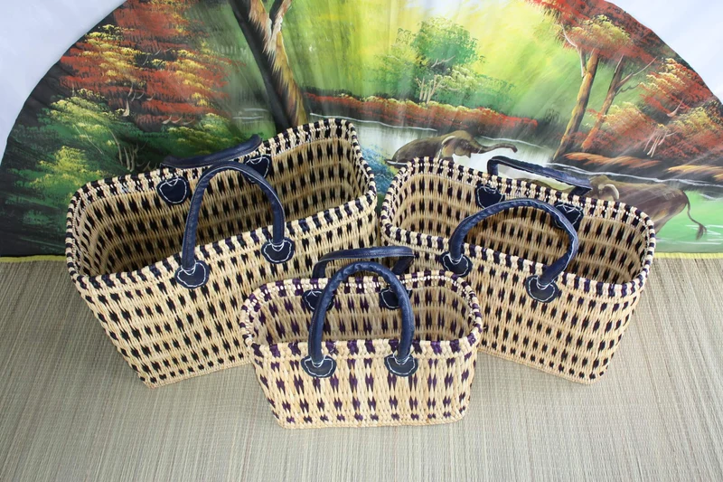 Superbe Panier Bleu & Naturel - Tressé à la main - sac cabas - 3 TAILLES - idéal courses , marchés... osier roseau paille