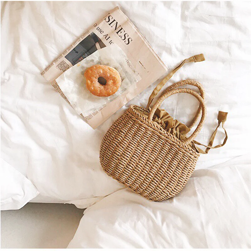 Sac à main en rotin tissé à la main