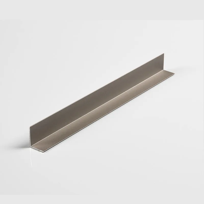 Profil de finition angle externe aluminium