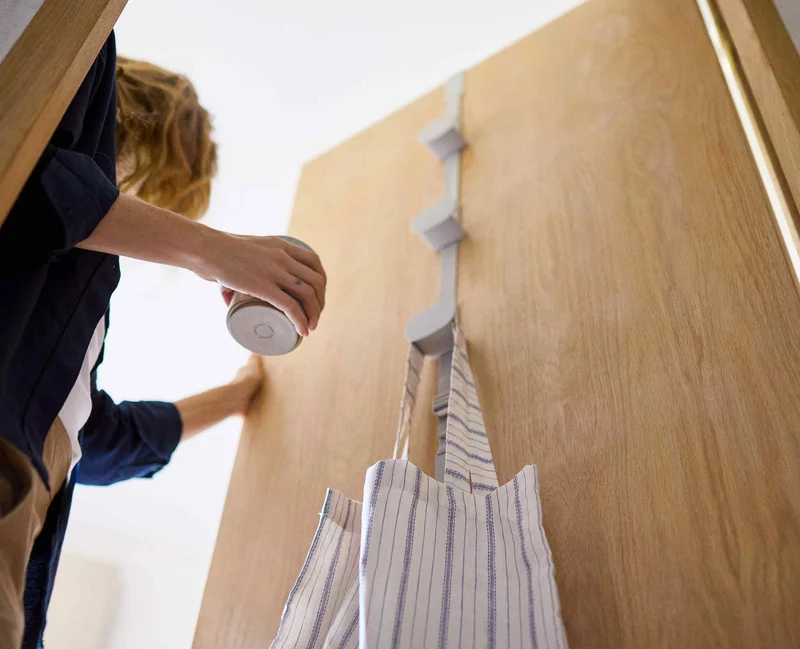 Rangement de Sacs à Main à Suspendre sur une Porte Orderly™