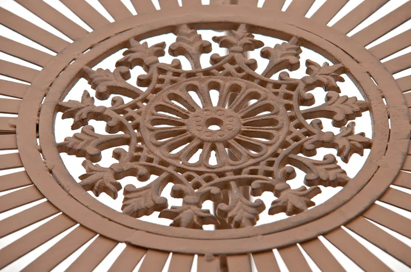 Table de jardin ronde style rustique en fer forgé marron vieilli 10_0003043
