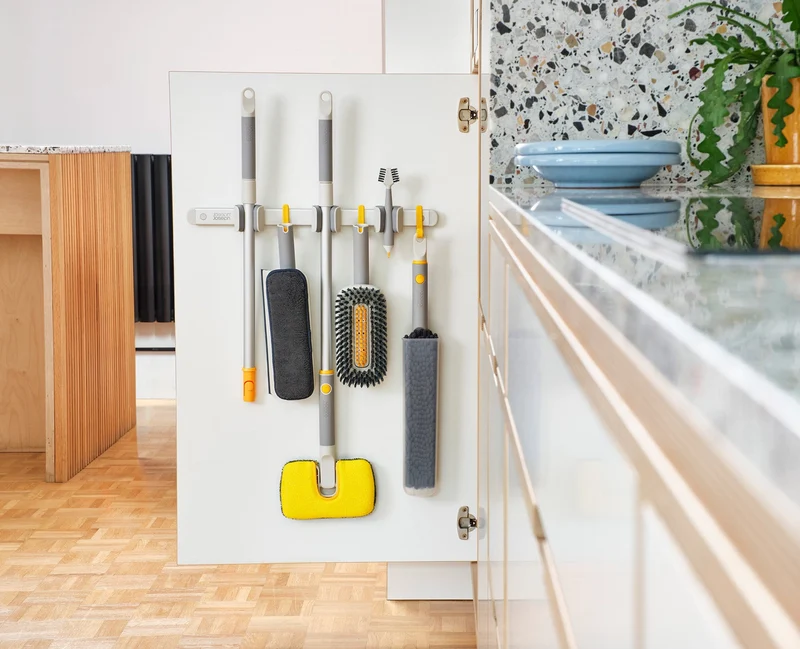 Support Mural pour Outils de Nettoyage CleanTech™