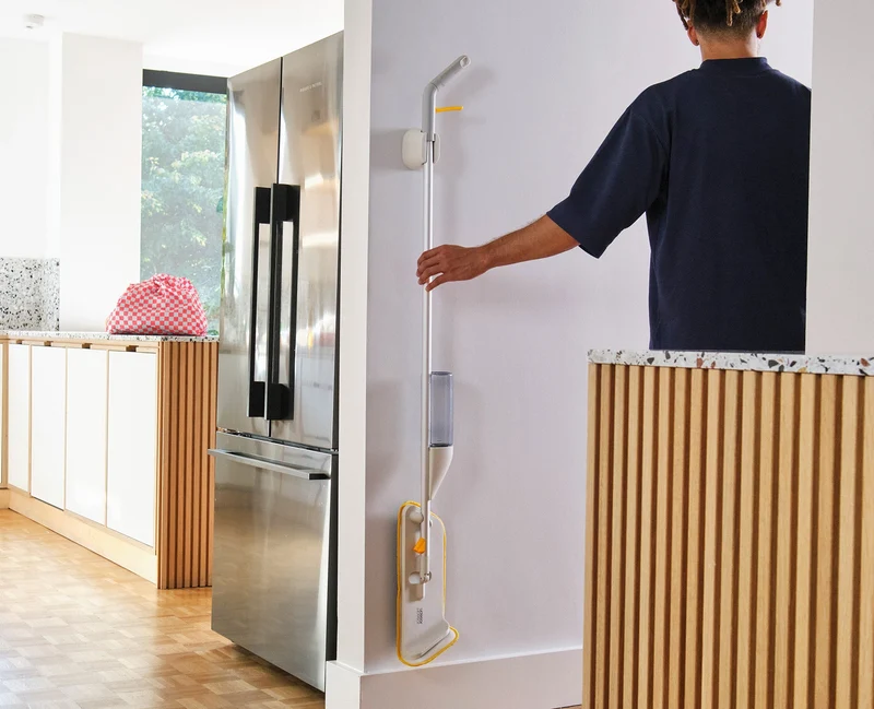 Balai Pulvérisateur avec Serpillère Microfibre CleanTech™