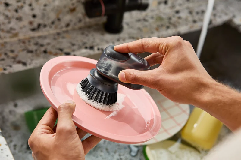 Brosse à Vaisselle à Paume avec Support SinkTech™