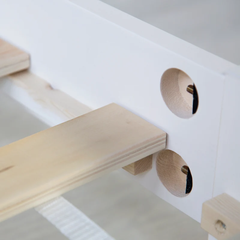 Lit simple en bois de pin blanc 90x200 avec sommier à lattes LIT06221