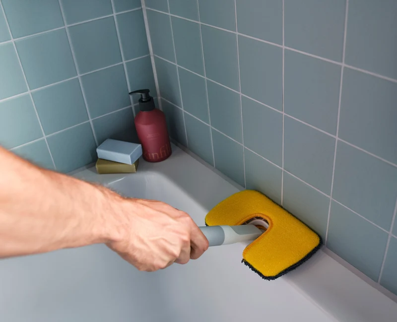 Outil de Nettoyage Multifonction 2-en-1 avec Manche Télescopique CleanTech™