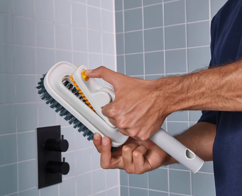 Outil de Nettoyage de Carrelage 2-en-1 avec Manche Télescopique CleanTech™