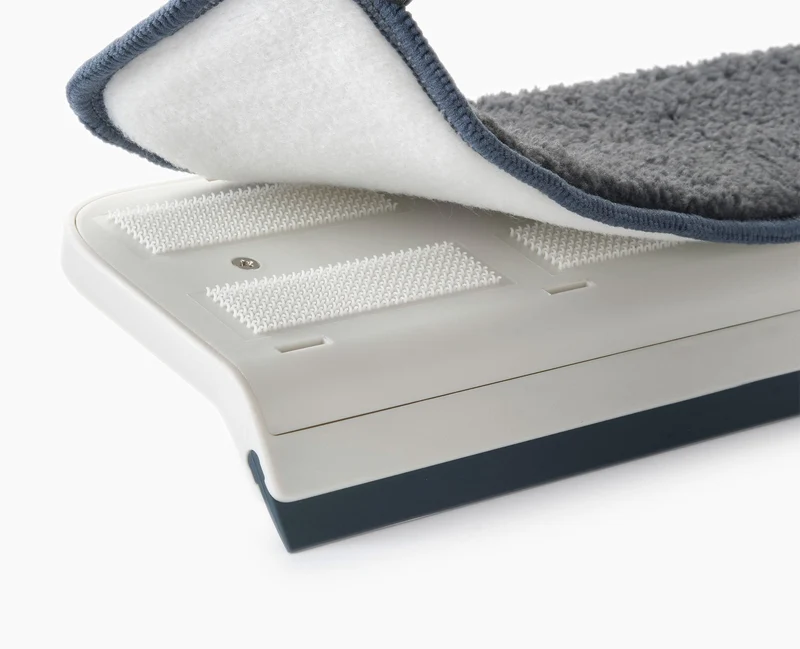 Outil de Nettoyage de Vitres 2-en-1 avec Tampon de Rechange CleanTech™