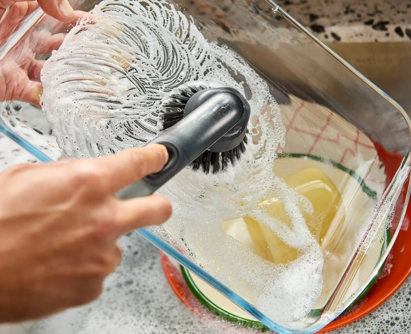 Brosse à Vaisselle avec Distributeur de Savon et 5 Rechanges SinkTech