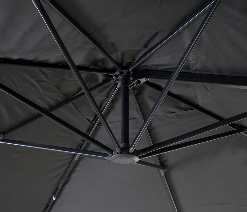 Parasol déporté 5 m – Toile polyester anthracite – Structure aluminium/acier – Sans pied 04_0007958