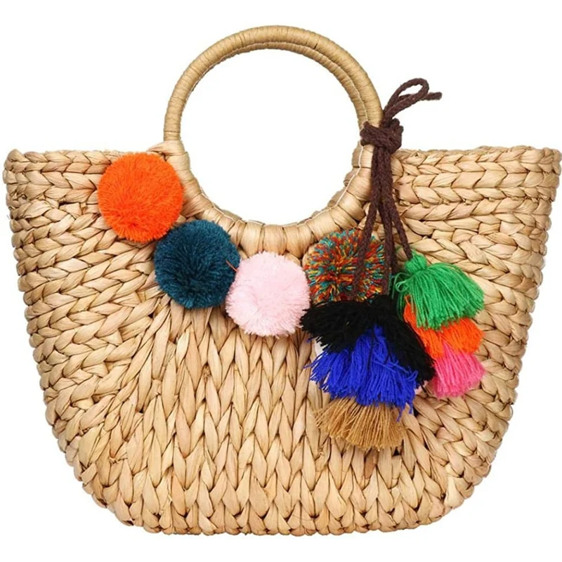 Sac tissé style rotin à pompons
