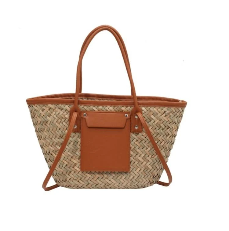 Sac de plage marron en rotin tissé