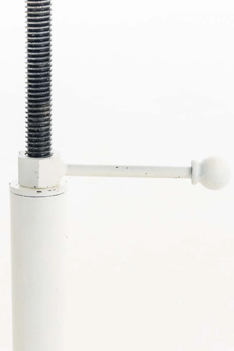 Tabouret de bar avec repose-pied design industriel métal blanc vieilli vintage 10_0000100