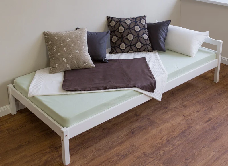 Lit simple 1 personne 90 x 200cm en bois blanc avec sommier à lattes LIT06085