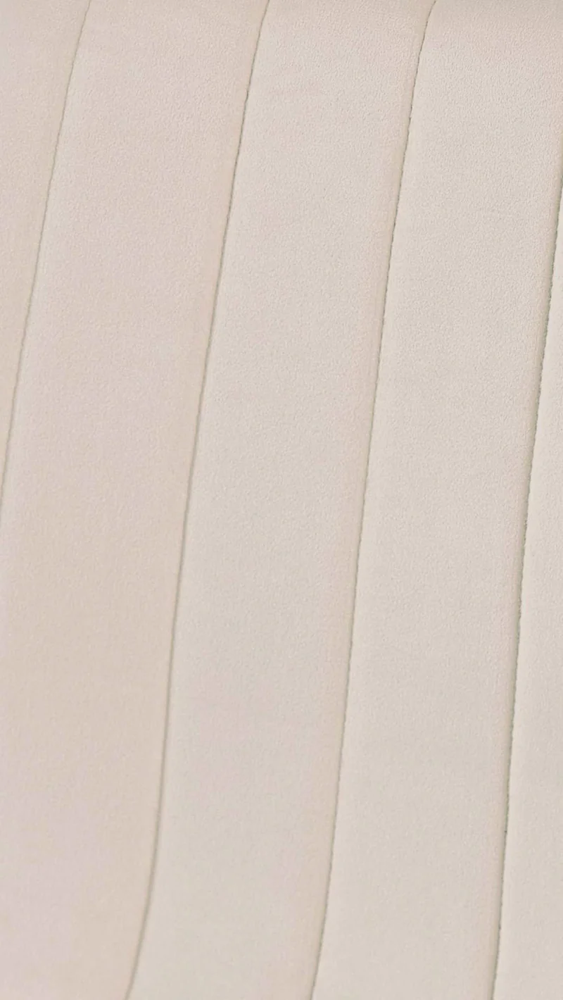 Lot de 4 chaises de salle à manger coutures décoratives verticales en tissu velours crème et pieds métal noir 10_0001868