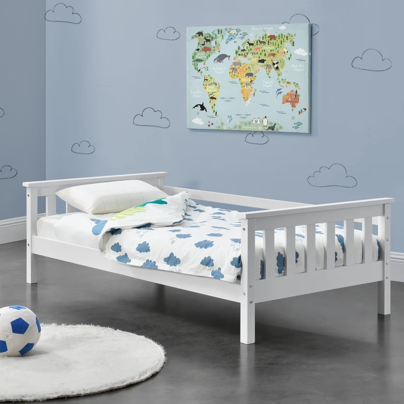 Lit pour enfant avec sommier à lattes structure en bois de pin blanc 70 x 140 cm 03_0005447