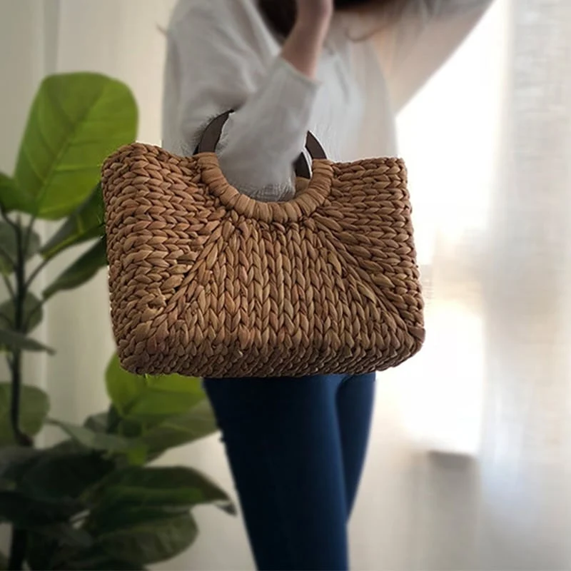 Sac de plage d’été en rotin fait à la main pour femmes