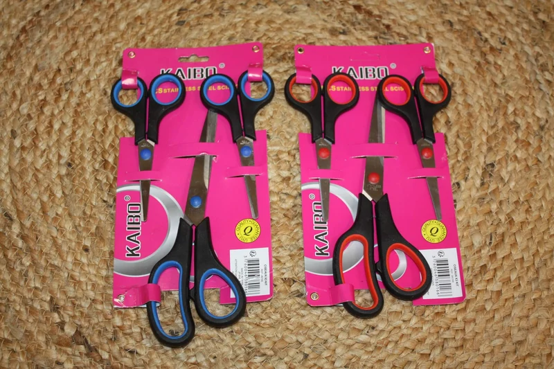 Lot de 3 paires de Ciseaux - ACIER INOXYDABLE - petit et grand - couture, cuisine, papier...