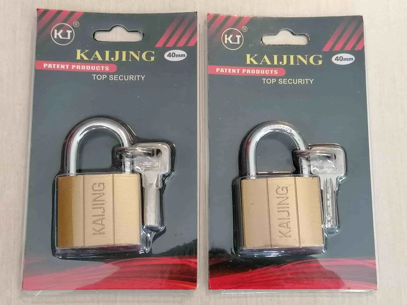 Lot de 2 Cadenas - TOP SECURITÉ 3 CLÉS - Corps 40mm Serrure à Clé Anti Éraflures