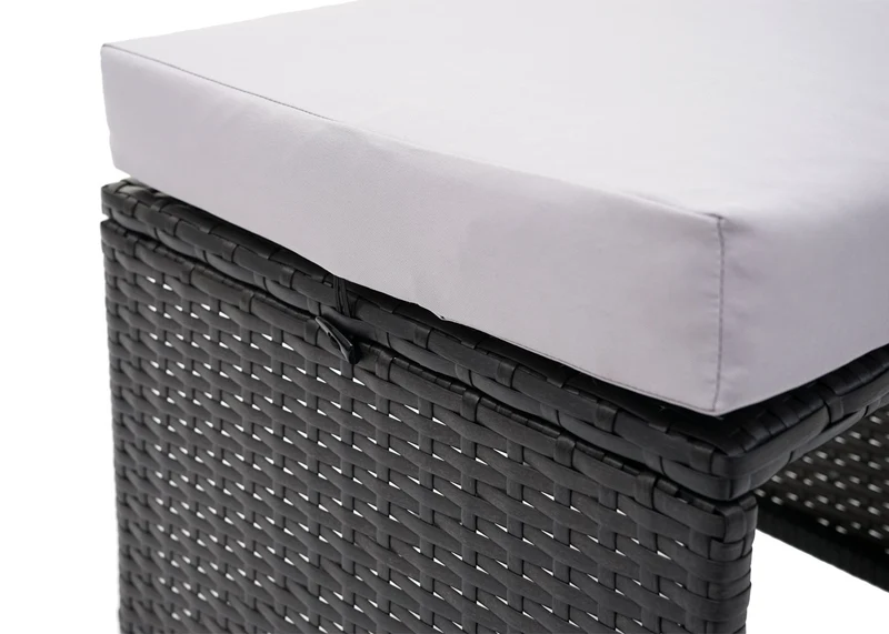Lot de 2 tabourets bas de jardin en polyrotin noir coussins gris clair 04_0000505