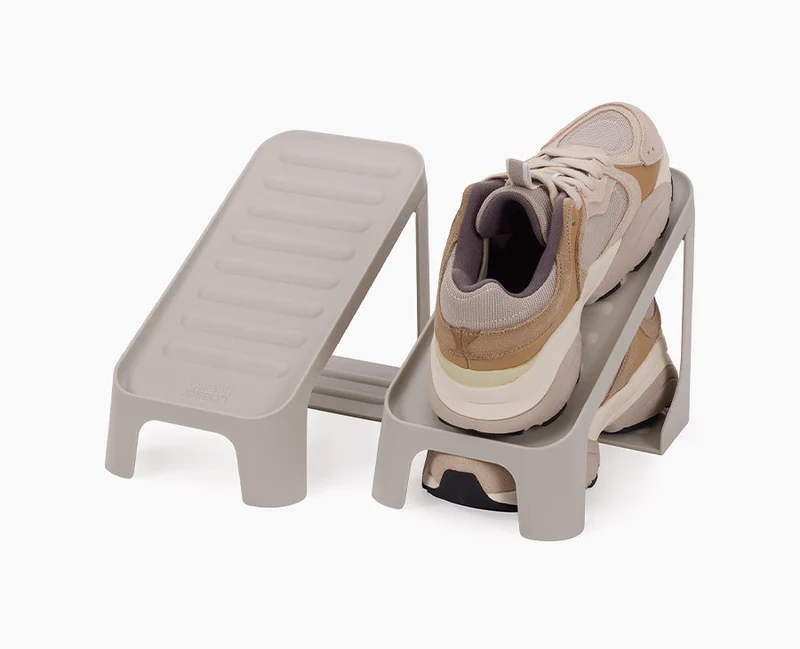 Range-Chaussures Multi-niveaux Shoe-In™ Compact Écru à 2 pièces