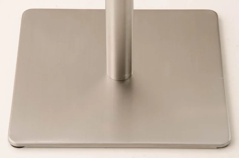 Tabouret de bar x1 avec repose-pieds plaque de base carrée en acier inoxydable assise en tissu gris 10_0005314