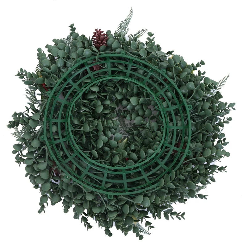 Couronne décorative artificielle avec 4 supports de bougies 45 cm en polyéthylène vert 04_0009158