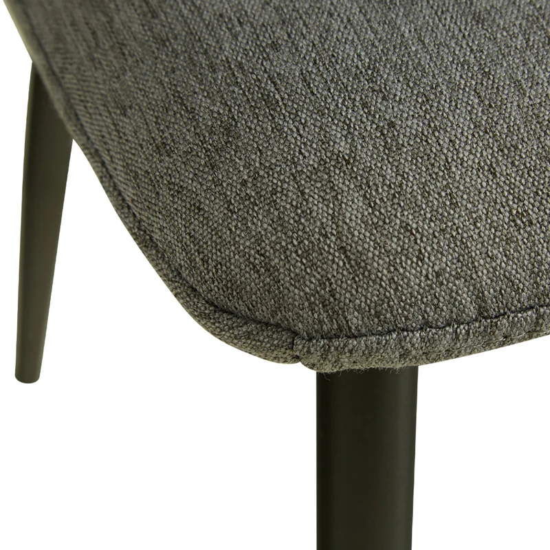 Lot de 2 chaises de salle à manger cuisine confortable et moderne en tissu gris pieds en métal noir CDS06101
