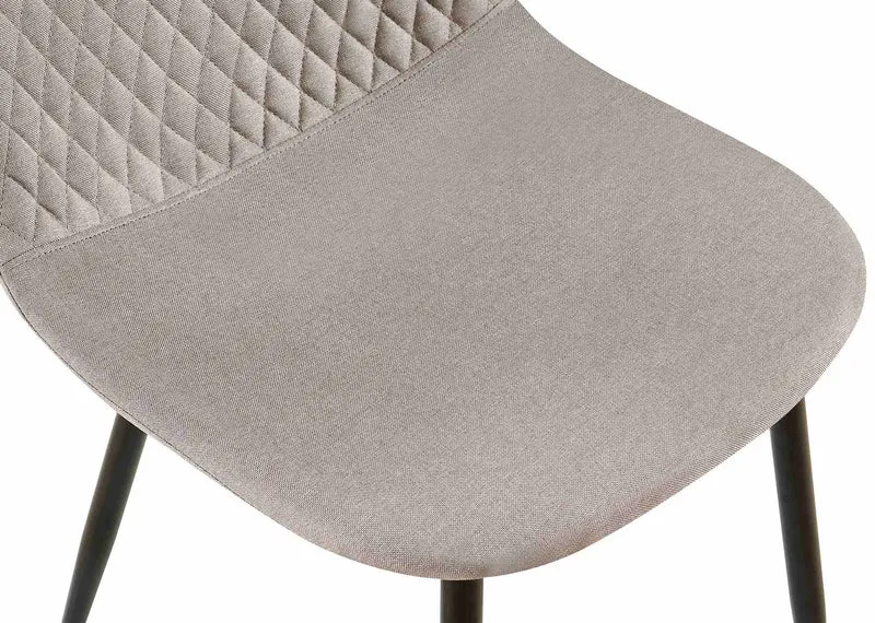 Chaise de salle à manger x1 coutures décoratives losanges assise en tissu gris pieds métal noir mat 10_0007273