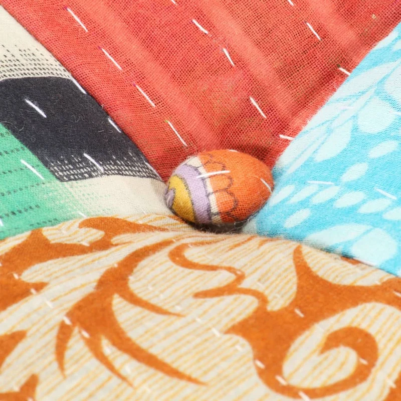 Coussin de sol pouf repose-pieds 60x70x36 cm en tissu patchwork DEC021303