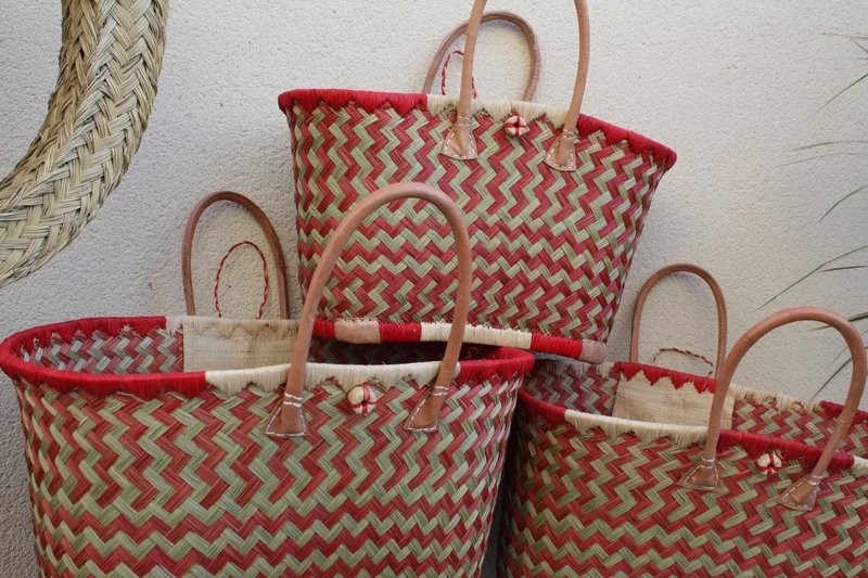 PANIER de Madagascar - CABAS SAC Courses et Marché - Rouge & Naturel - Artisanal - 3 tailles au choix -