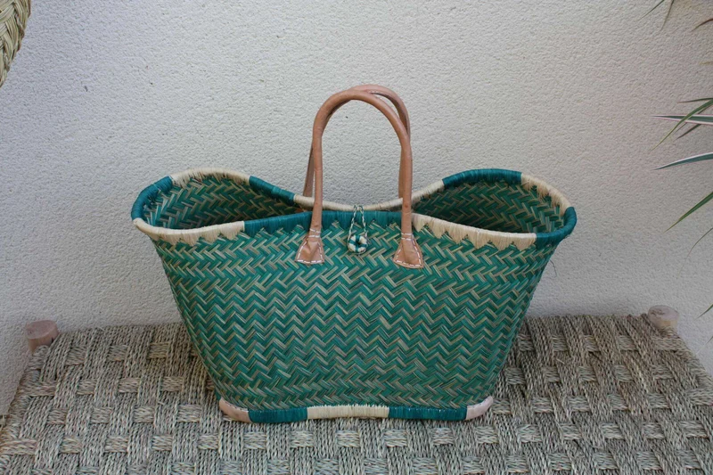 BEAU Panier Turquoise XXL de MADAGASCAR - 3 tailles - Sac Cabas - courses , marchés , plage ...