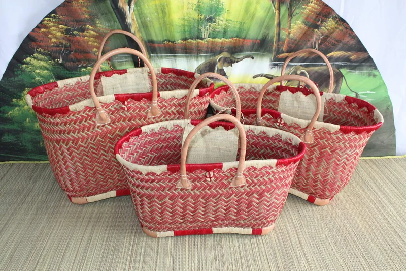 Beau panier à courses - Cabas ARTISANAL MADAGASCAR - Sac Rouge & Naturel - Tressé Main - 3 tailles au choix - plage osier paille