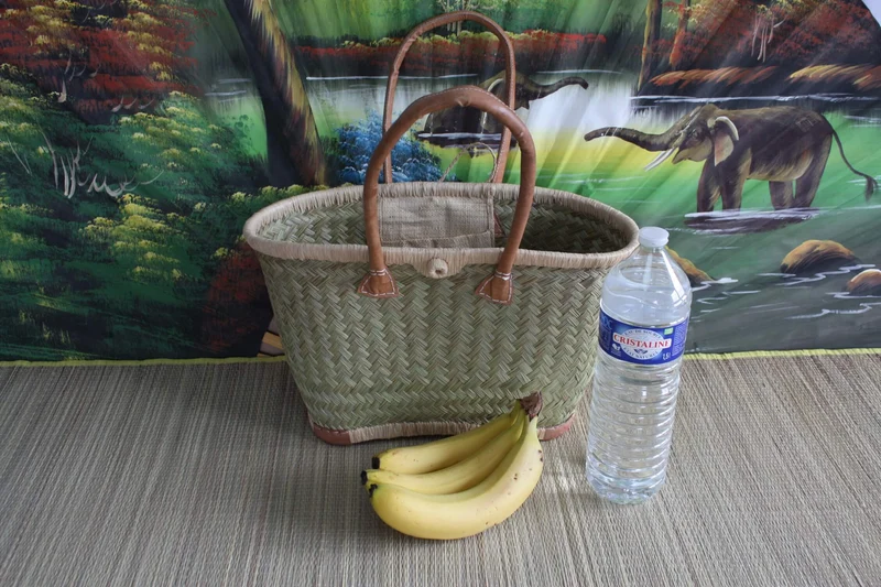 JOLI Panier sac cabas en Paille - 3 TAILLES - Anses Longues - idéal courses , marchés , travail , plage ... raphia palmier jonc