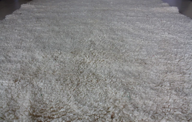 GRAND & BEAU Tapis Marocain Beni Ouarain - Blanc Pure Laine de mouton - Artisanal Berbère -