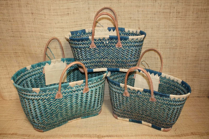 Superbe GRAND Panier XXL de MADAGASCAR - 3 tailles - sac cabas - idéal courses , marchés , travail , plage ... raphia palmier roseau jonc