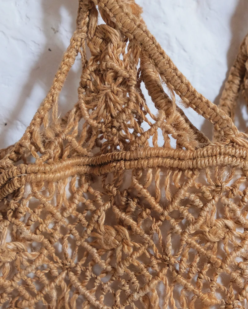 Cabas en corde de jute au crochet