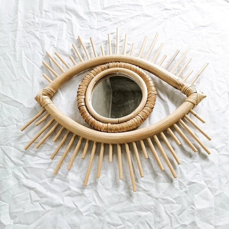 Miroir de maquillage et décoration artistique innovante en rotin
