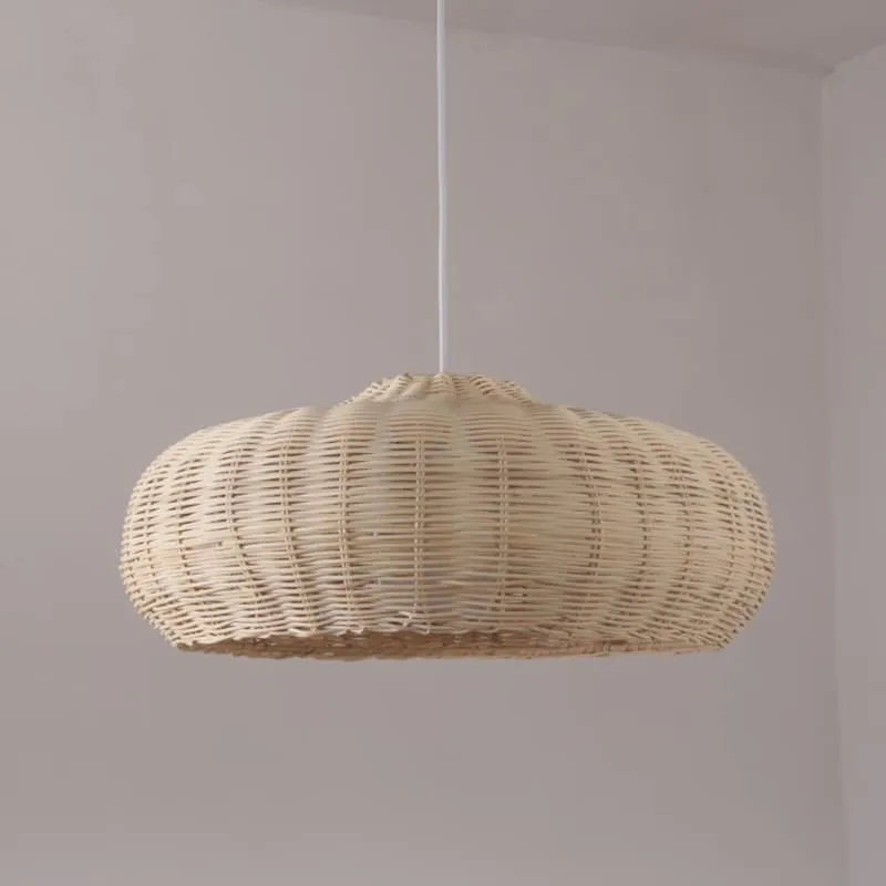 Luminaire pendant style village chinois, en rotin et osier naturel, plateau, fait à la main