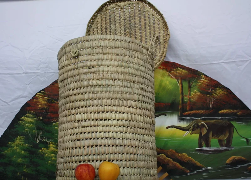 Grand Panier à linge Rond - TRESSÉ MAIN en PALMIER Blanc - Bac Corbeille osier paille rotin