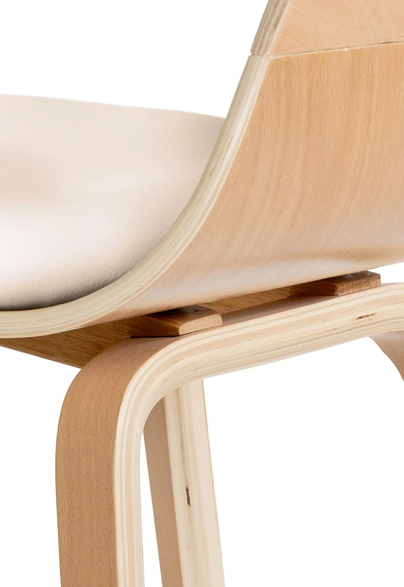 Chaise de bureau salle à manger visiteur design scandinave en bois clair et assise en PVC crème 10_0001907